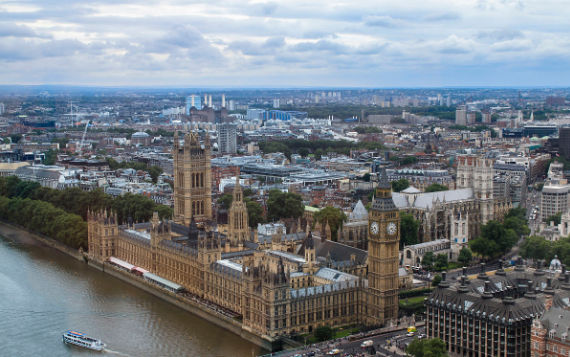 英国良好的经济前景带动房产市场